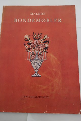 Malede Bondemøbler (painted old furnitures)
udgivet af Nationalmuseet
1948
Sideantal: 21
In a good condition, but used