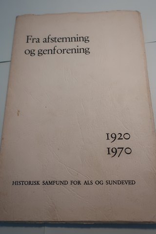 Fra afstemning og genforening
Spredte træk 1919-1920
Historisk samfund for Als og Sundeved
1969
Sideantal: 109
In gutem Stande