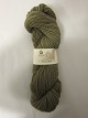 Roving 
Roving is a natural product of a very high 
quality from the angora goat from South Africa
The colour shown is: Olive, Colourno 4098
1 ball of wool containing 100 grams