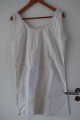 Shift / dress made of flax
An old shift with beautiful embroidery made by 
hand
In a good condition
The antique, Danish linen and fustian is our 
speciality and we always have a large choice of 
shifts, babydress, tea towels, table clothes, 
napkin etc.