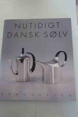 Nutidigt dansk sølv
Brøndsalen - Det Kgl. Haveselskabs Have 
1997
Sideantal: 94