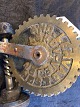Tool - we think for the handcraft - from Lervad & 
Søn - Askov - Vejen, Denmark
A kind og flying / balance wheel 
Abour 1900
The wheel is with brass and very "beautiful"
Sorry, but we do not know what the purpose of it 
was/is