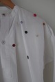 Goldli-Design:
Schöne alte Frauenhemd / Bluse mit lange Ärmel
Re-Designed by Goldli mit Knöpfe
Eine schöne unika BekleidungDas antikke, dänishe Leinen und Barchent ist unser 
Sondergebiet